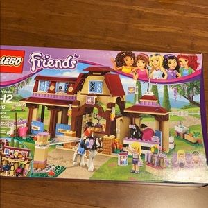 lego friends heart lake riding club